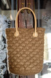 Lana Grossa TASCHE MIT FESTEN MASCHEN UND MUSCHELMUSTER Feltro - German Edition