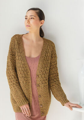 JACKE IN VERKREUZTEN HEBEMASCHENMUSTERN Alta Moda Alpaca - German Edition fra Lana Grossa