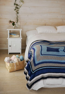 HEKLET PLAID Alta Moda Alpaca - Hekleoppskrift (SE) fra Lana Grossa