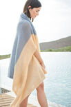 Lana Grossa PONCHO/STOLA Silkhair - Strikkeoppskrift (DK)