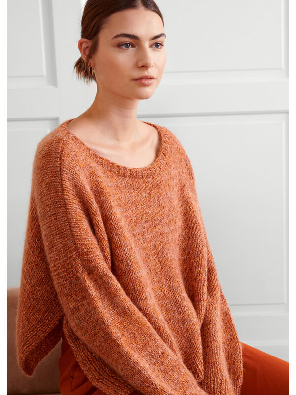 Lana Grossa GLATTSTRIKKET PULLOVER Silkhair, Ecopuno & Brillino - Strikkeopskrift (NO)
