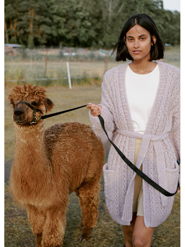 Lana Grossa JAKKE Natural Alpaca Pelo - Strikkeoppskrift (SE)