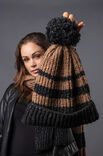 FILATI Studio LUE Landlust Soft Tweed 180 - Strikkeoppskrift (NO)