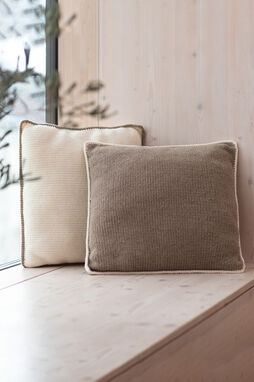 Lana Grossa LIVING No. 1 - Magasin (DE) + Strikkeopskrifter (NO)