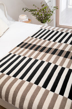 Lana Grossa LIVING No. 1 - Magasin (DE) + Strikkeopskrifter (NO)