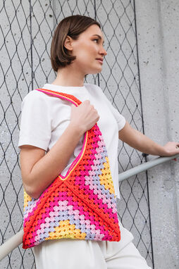 Lana Grossa LIVING No. 1 - Magasin (DE) + Strikkeopskrifter (NO)