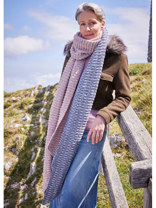 Lana Grossa SKJERF Landlust Soft Tweed 180 - Strikkeoppskrift (SE)