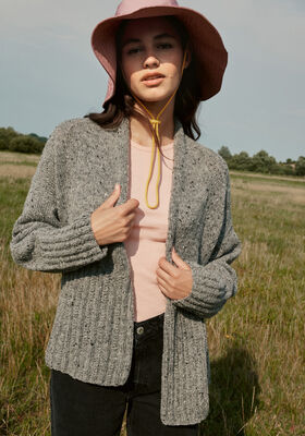 CARDIGAN Landlust Soft Tweed 180 - Strikkeoppskrift (SE) fra Lana Grossa