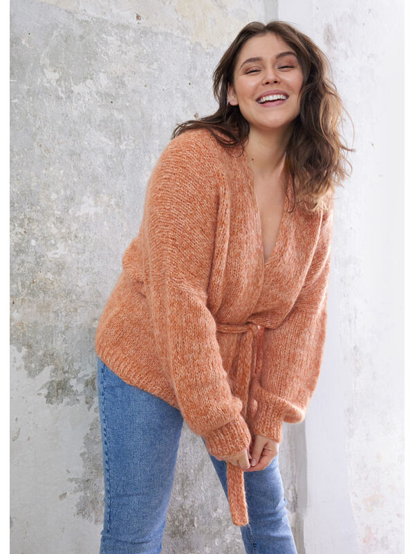 Lana Grossa CARDIGAN JONA Size Plus - Setasuri - Strikkeoppskrift (DK)