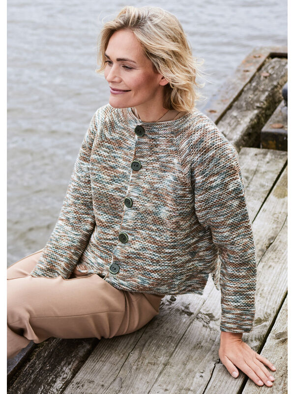 Lana Grossa JAKKE Cool Wool Hand-dyed - Strikkeoppskrift (DK)