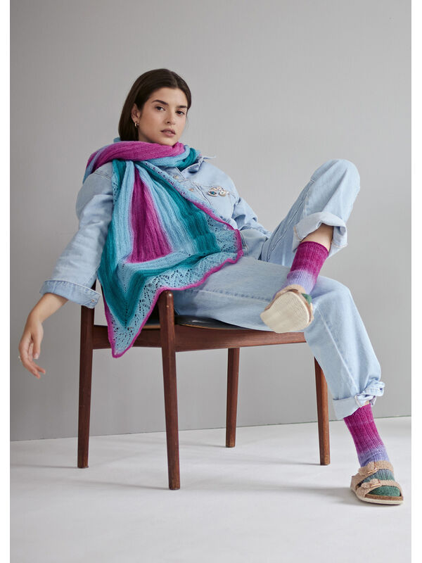 Lana Grossa STOLA Cool Wool Lace hand-dyed - Strikkeoppskrift (SE)