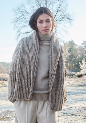 JAKKE MED SJALSKRAVE Cool Merino Big - Strikkeoppskrift (NO) fra Lana Grossa