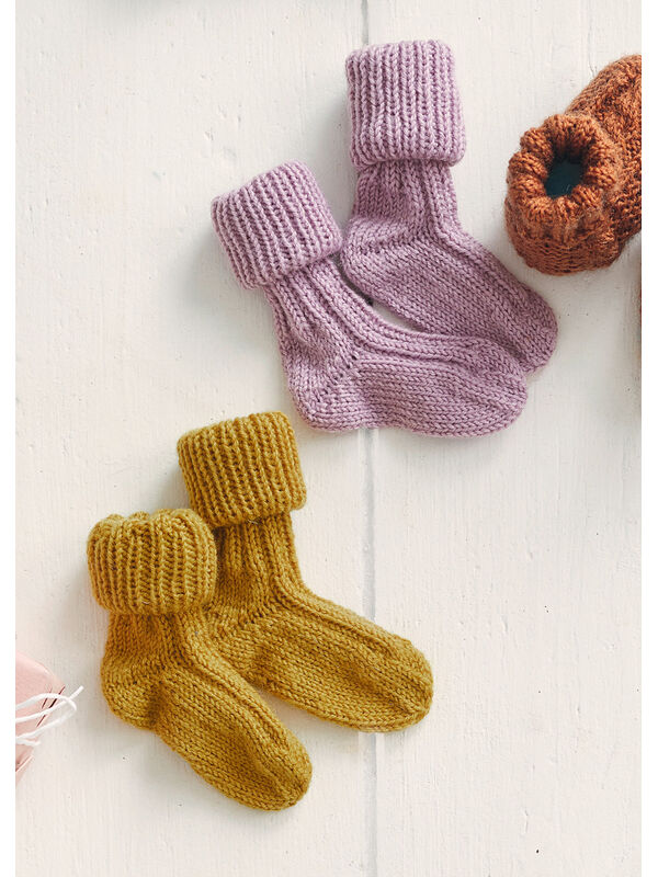 Lana Grossa BABYSOKKER Meilenweit 50g Cashmere - Strikkeoppskrift (NO)