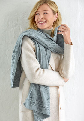 STOLA Cool Wool - Strikkeoppskrift (DK) fra Lana Grossa