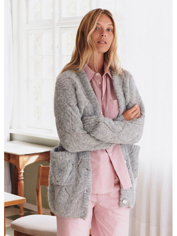 Lana Grossa LANG JAKKE OVENFRA OG NED Natural Alpaca Lungo - Strikkeoppskrift (NO)