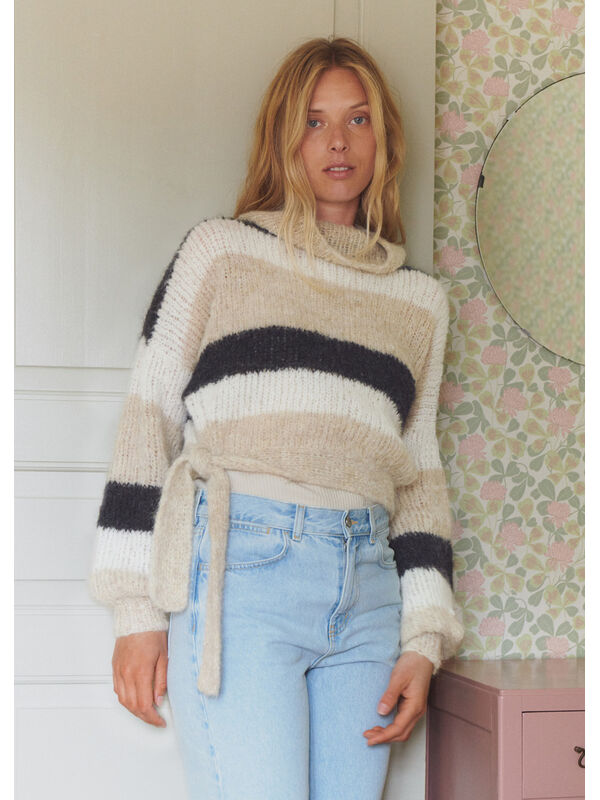 Lana Grossa GENSER MED KNYTEBÅND Natural Alpaca Lungo - Strikkeoppskrift (NO)