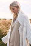 Lana Grossa KÅPE Alta Moda Alpaca & Natural Alpaca Lungo - Strikkeoppskrift (NO)