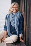 Lana Grossa TREKANTSKJERF Cool Wool Lace & Silkhair - Strikkeoppskrift (SE)