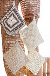 Lana Grossa TOPFLAPPEN IM RELIEF-SCHACHBRETTMUSTER Star - German Edition