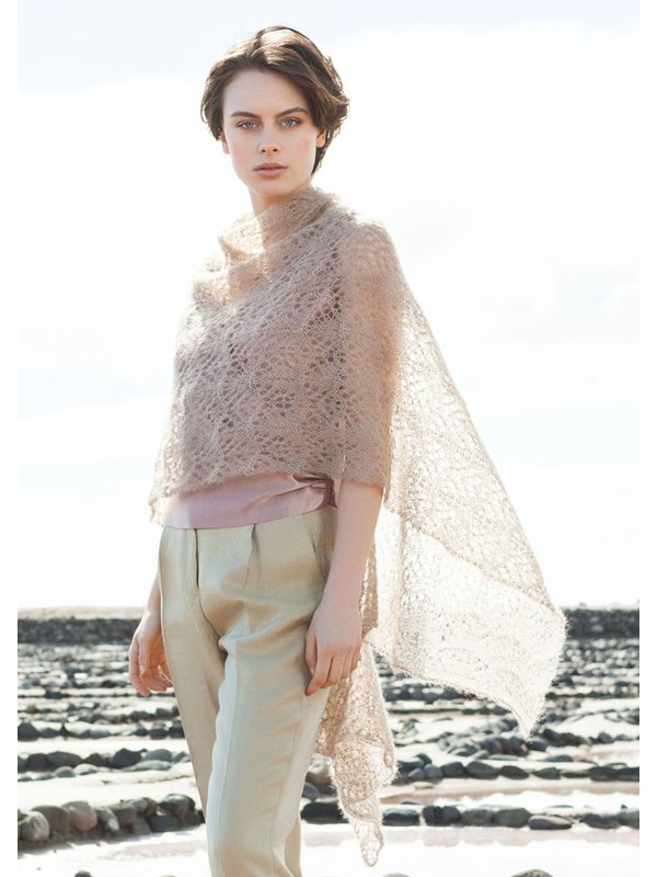 Lana Grossa STOLA I AJOURMØNSTER Silkhair - Strikkeoppskrift (NO)