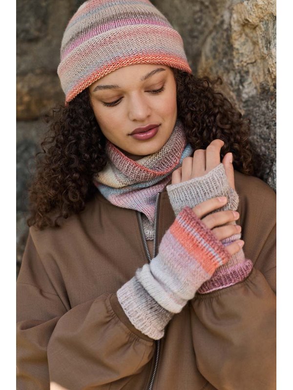 Lana Grossa 1-NØSTE SETT: LOOP, PULSVARMERE OG LUE Gomitolo Intenso