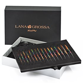 Lana Grossa  SETT MED UTSKIFTBARE RUNDPINNER Design-tre: Multicolor 