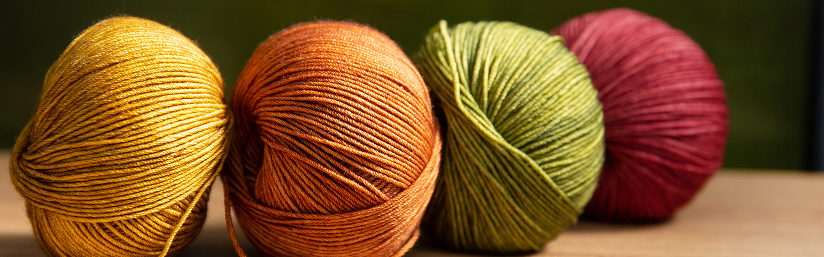 Garn av høy kvalitet til strikking, hekling og toving LANA GROSSA<br> ull & garn | Vår / Sommer